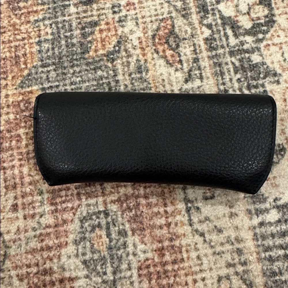 Authentic RayBan RB2132 New Wayfarer Sunglasses, Tortoise Frame, Brown Lenses - Picture 15 of 16